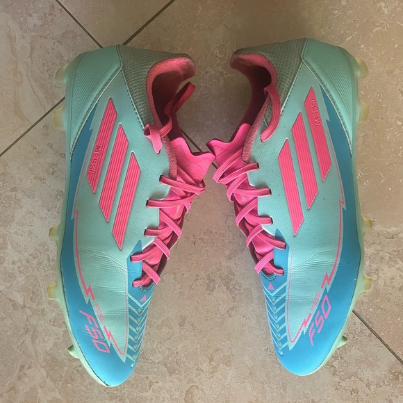 Adidas F50 League Messi FG/MG Soccer Cleats - Picture 3 of 11